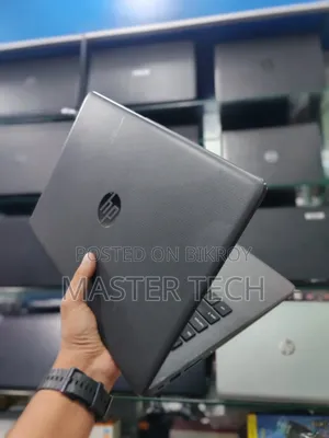 Laptop HP 250 G7 4GB Intel Celeron HDD+SSD 640GB
