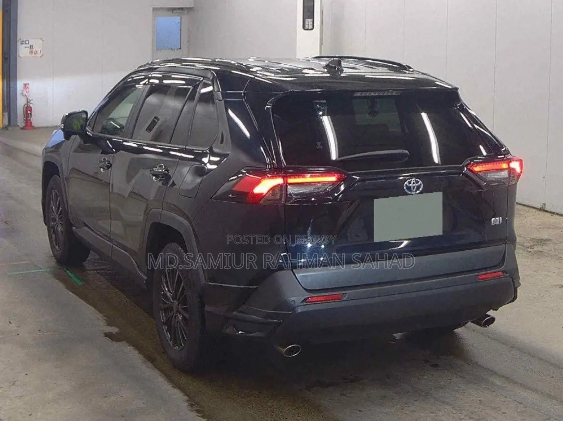 Toyota RAV4 Limited 2021 Black