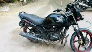 হোন্ডা ইউনিকর্ন ২০১১ ব্ল্যাক