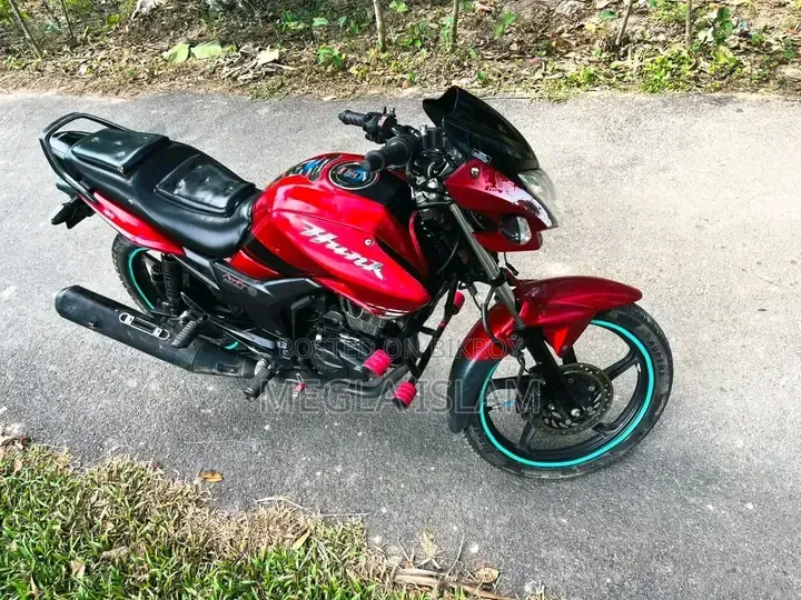 Hero 2018 Red