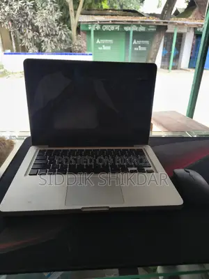 Laptop Apple MacBook Pro 2019 4GB Intel Core i7 HDD 128GB
