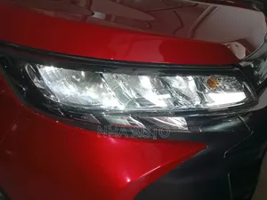 Toyota Noah 2022 Red
