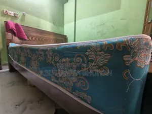 ১২ ইঞ্চি স্প্রিং ম্যাট্রেস