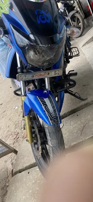 টিভিএস অ্যাপাচি আরটিআর ১৬০ ২ভি ২০১৯ নীল