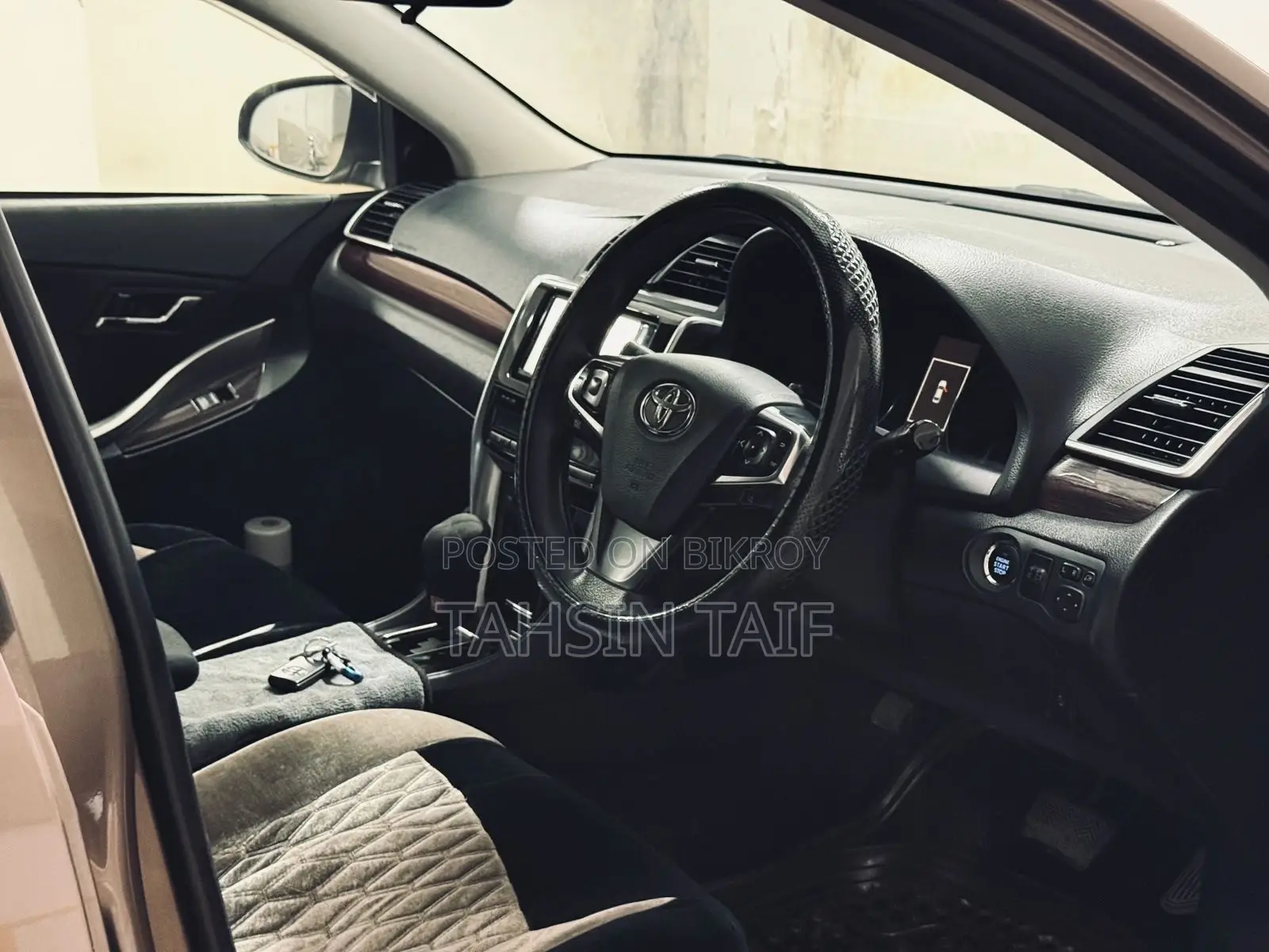 Toyota Premio 2016