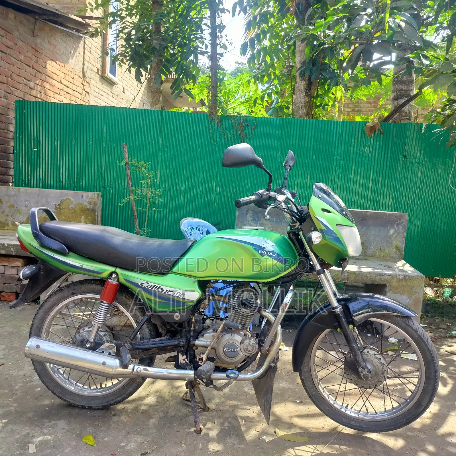 Bajaj 2015 Green