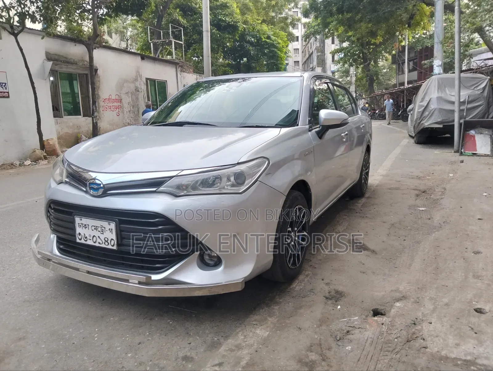 টয়োটা এক্সিও ২০১৫ রূপালী
