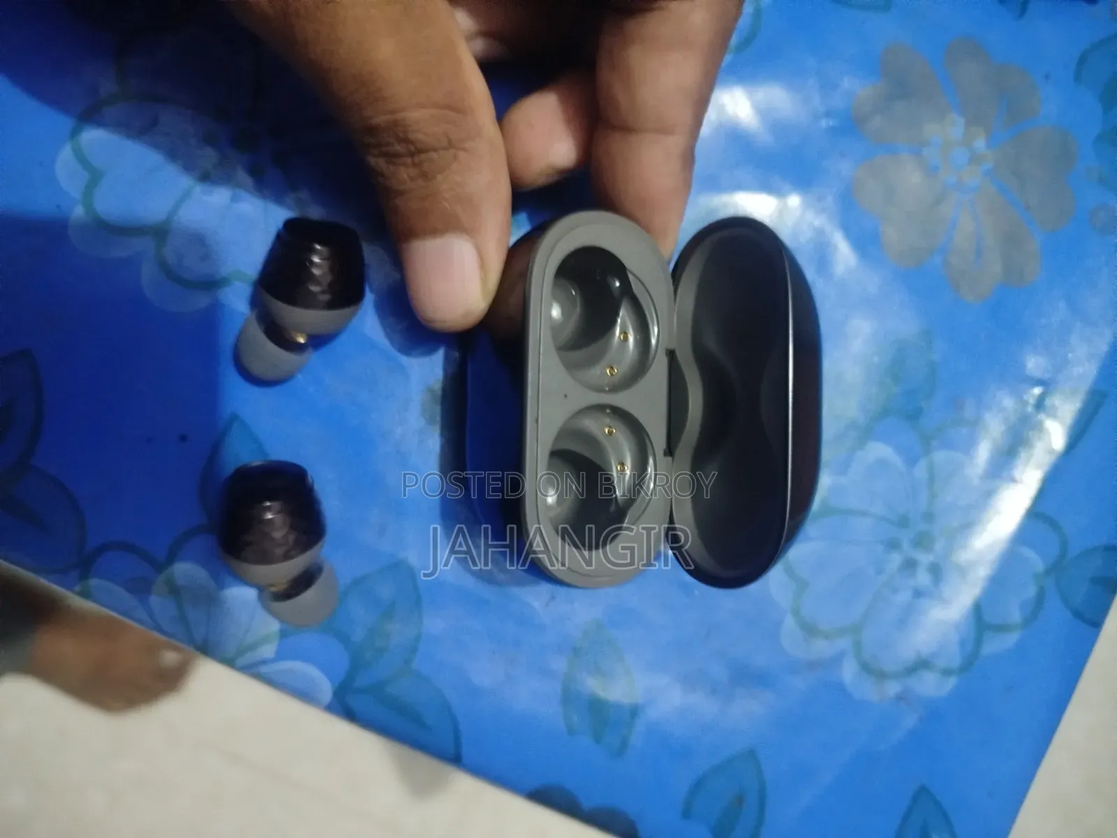 SoundPEATS Engine 4