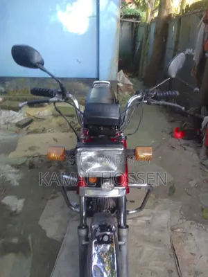 Honda 2001 Red