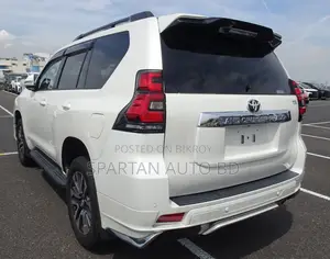 টয়োটা ল্যান্ড ক্রুজার প্রাডো ২০২৩ পার্ল