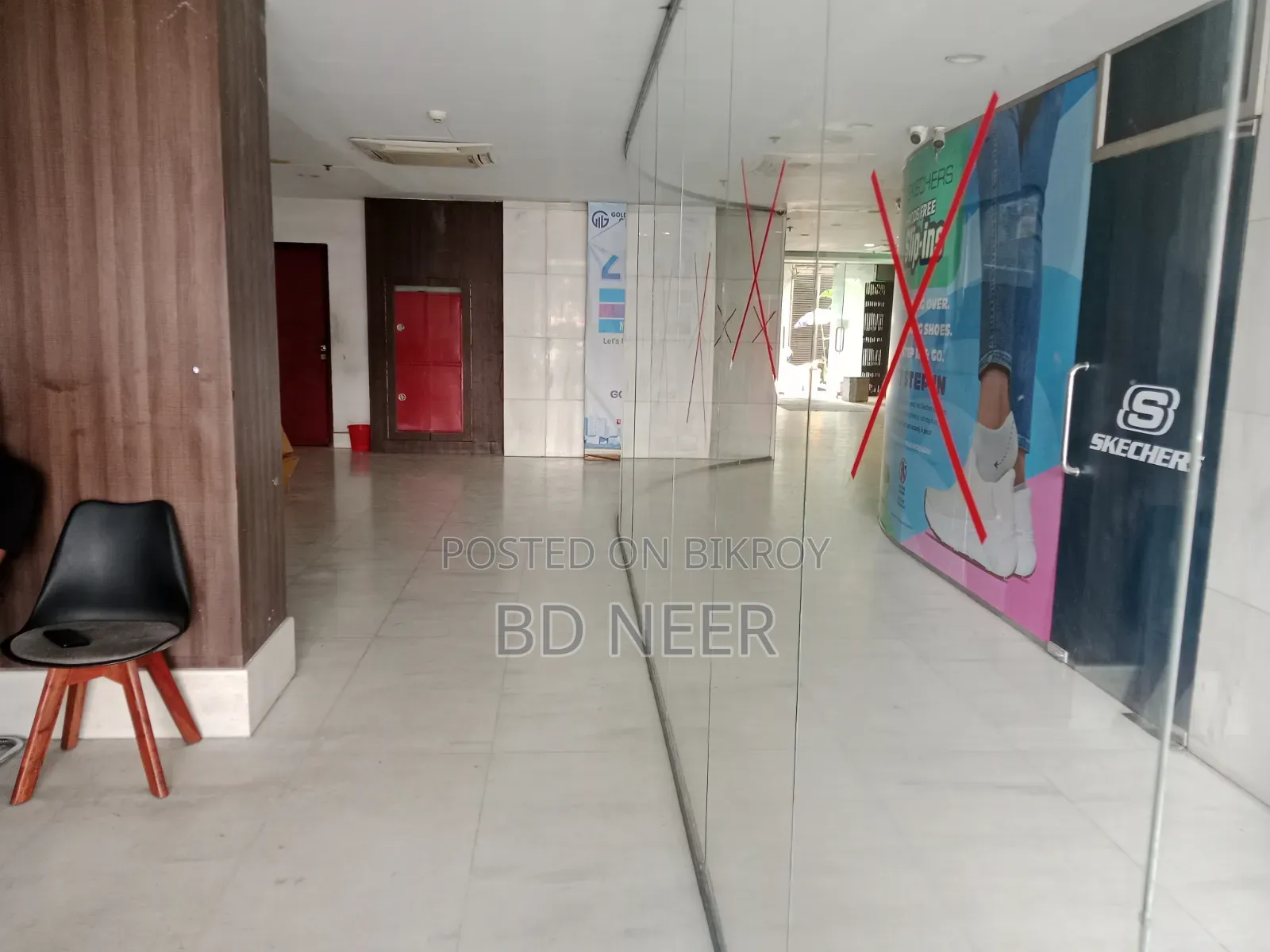 গুলশান ১ চত্বরে কফি শপ ভাড়ার জন্য ৪৩০ বর্গফুটের নিচ তলা