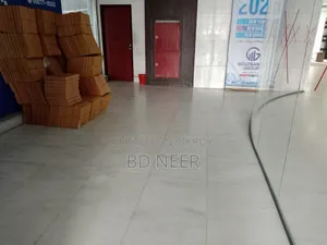 গুলশান ১ চত্বরে কফি শপ ভাড়ার জন্য ৪৩০ বর্গফুটের নিচ তলা