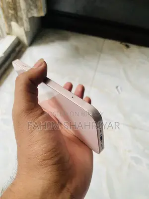 Apple iPhone 13 128 GB Pink