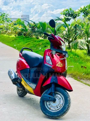 Honda 2014 Red