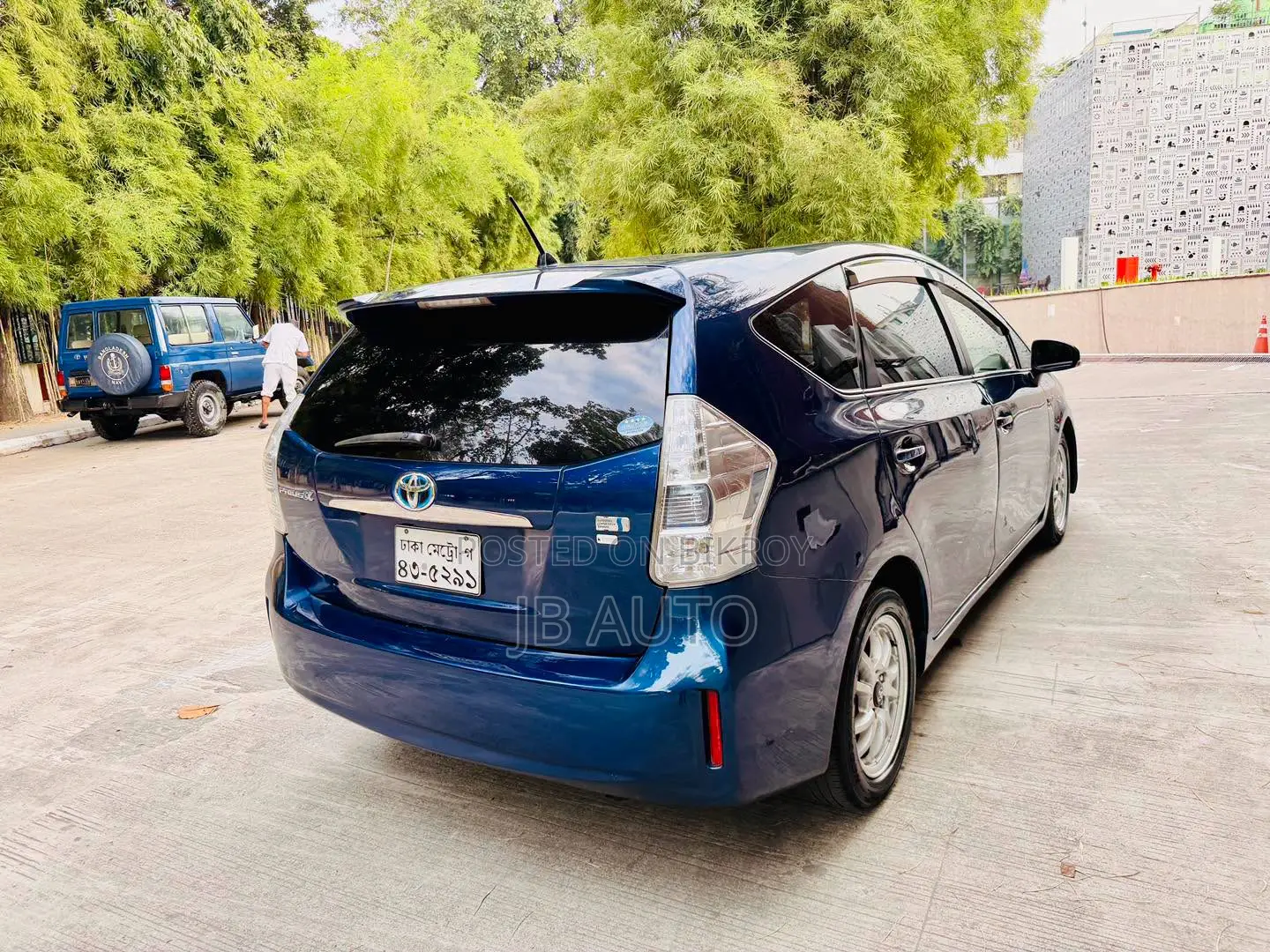 Toyota Prius 2013 Blue