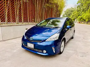 Toyota Prius 2013 Blue