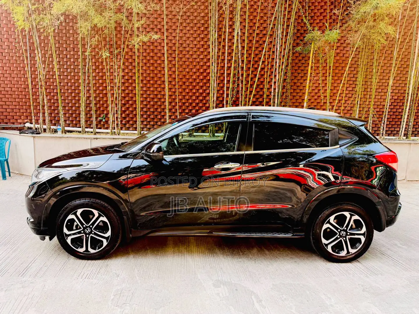 Honda Vezel 2014 Black