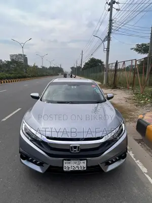 হোন্ডা সিভিক ২০১৭ গ্রে