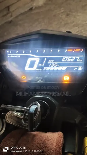 হিরো এক্সট্রিম ১২৫আর ২০২৫ ব্ল্যাক