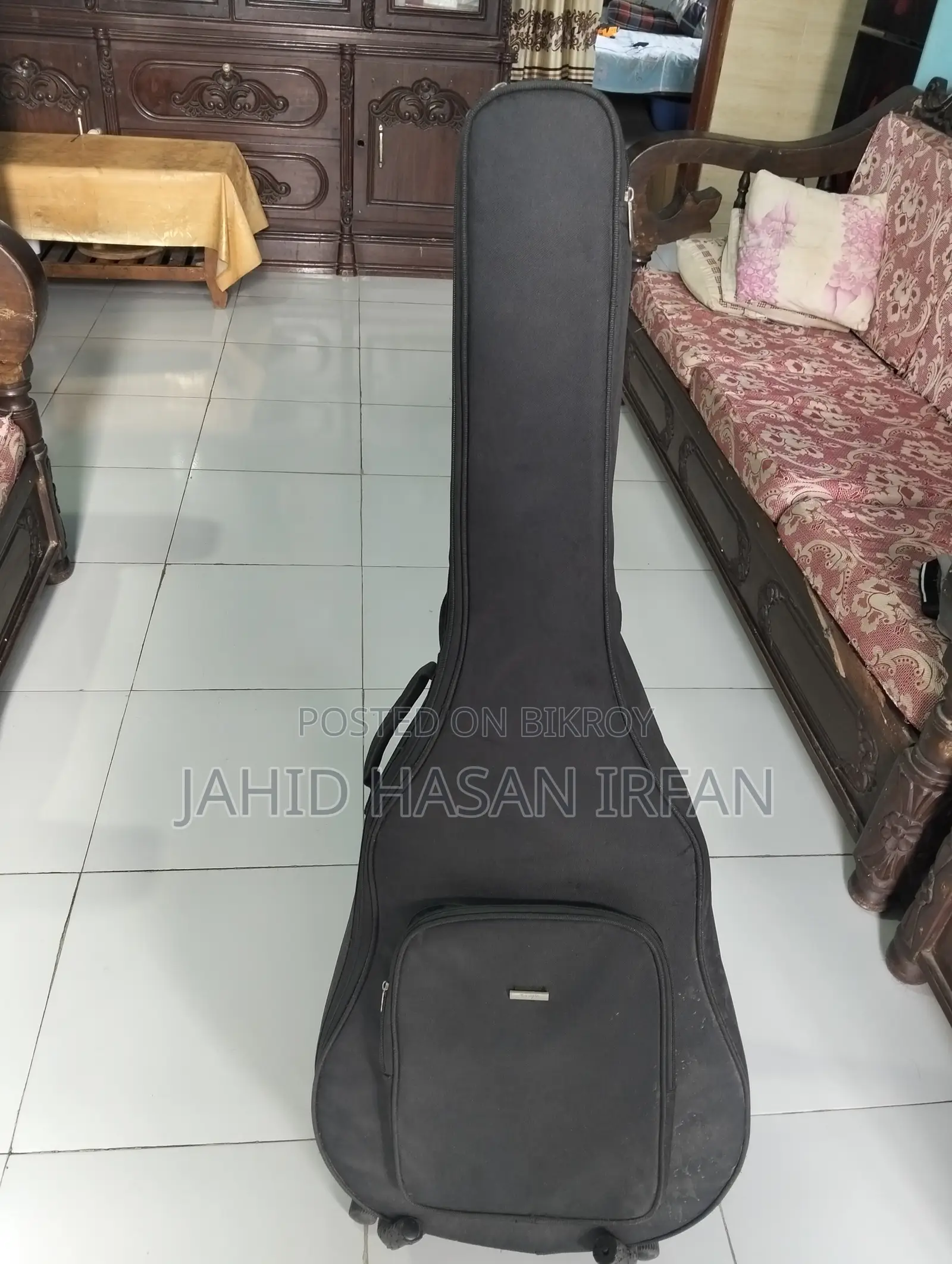 Enya EGA XO Acoustic Guitar – Like New + Free Premium Bag, Stand
