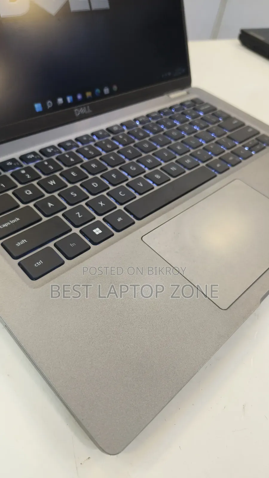 Dell Laptop 8GB Intel Core i7 SSD 1T