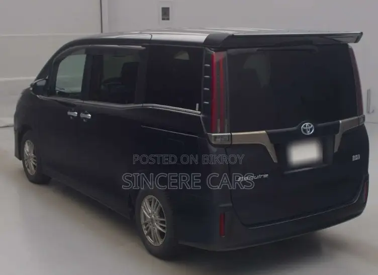 Toyota Esquire 2021 Black