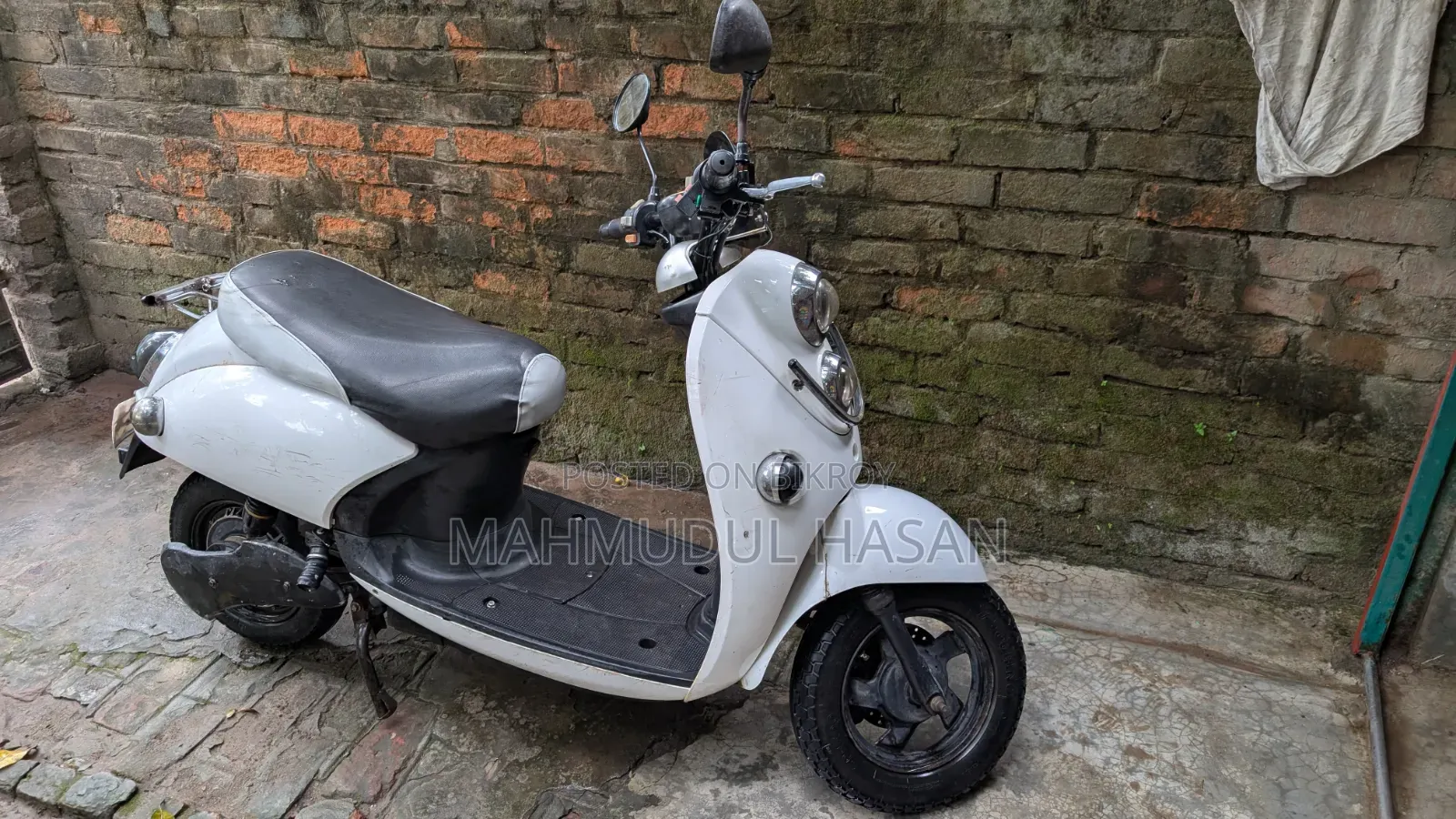 আকিজ পঙ্খীরাজ ২০২১ হোয়াইট