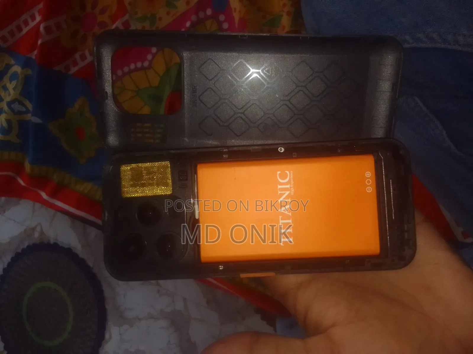Titanic mobile Black