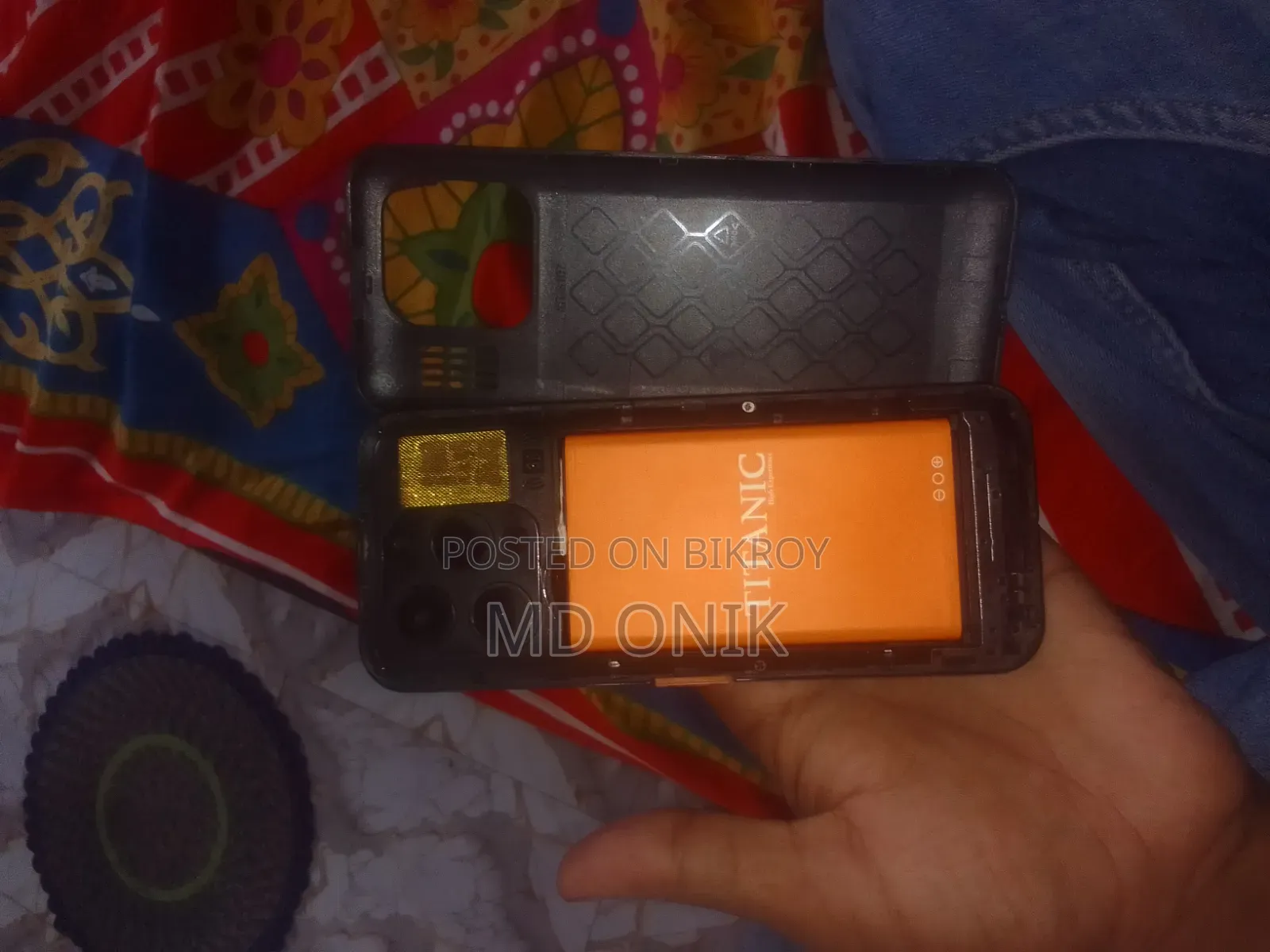 Titanic mobile Black