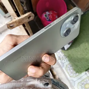 Tecno Spark Go 64 GB Silver