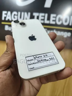 Apple iPhone 13 128 GB White