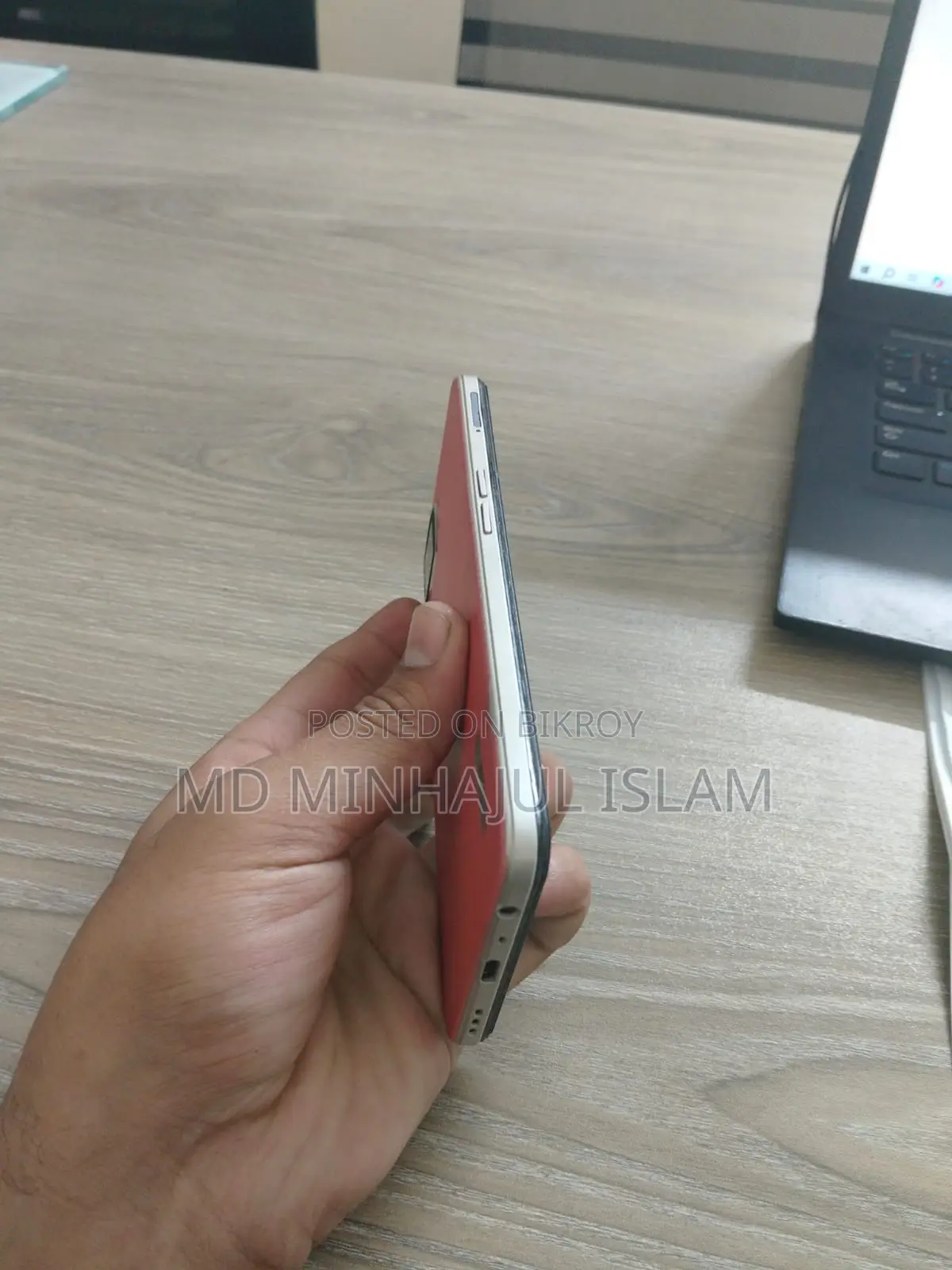 ওপ্পো এফ১৭ ১২৮ জিবি কমলা