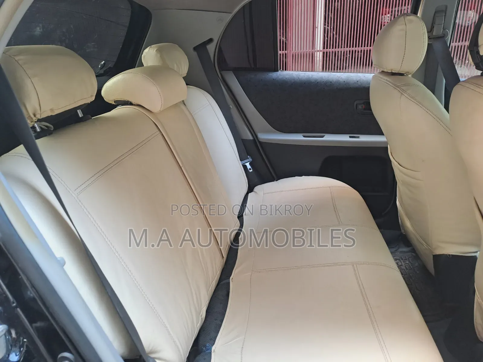 Toyota Vitz 2009 Black