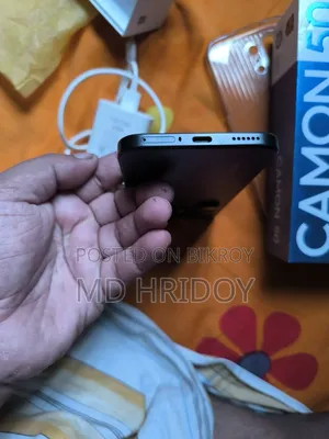 টেকনো ক্যামন ৫০ ২৫৬ জিবি সবুজ