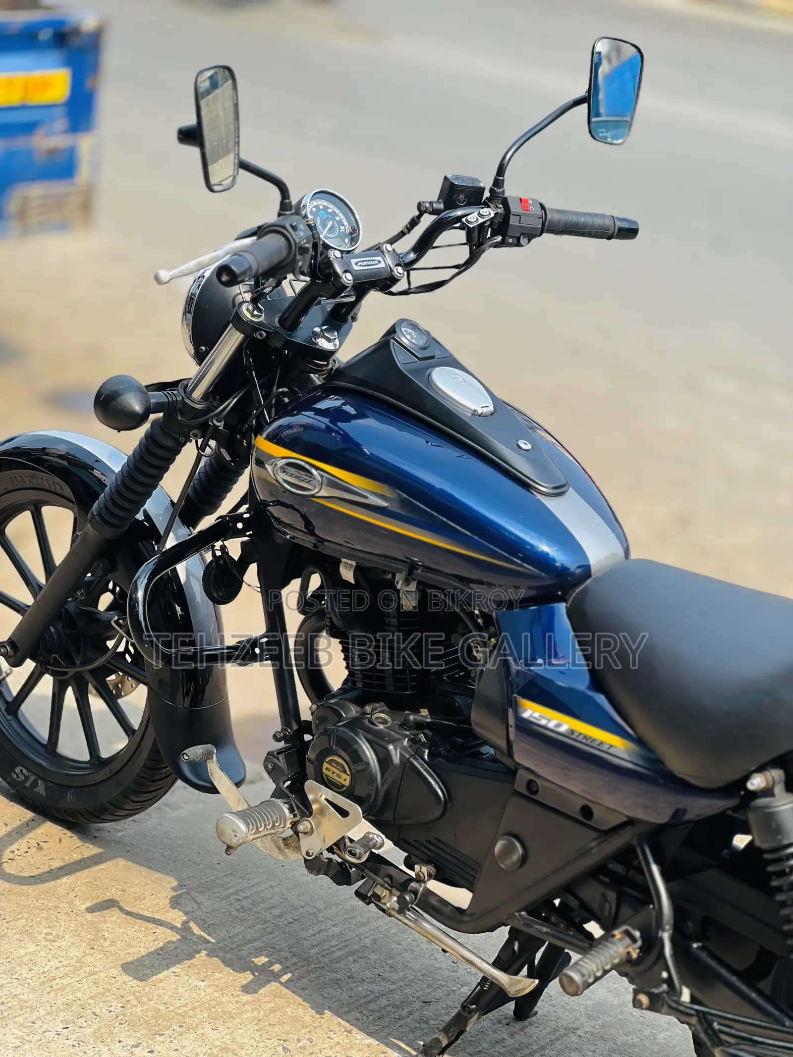 বাজাজ এভেঞ্জার ১৫০ স্ট্রিট ২০১৯ নীল