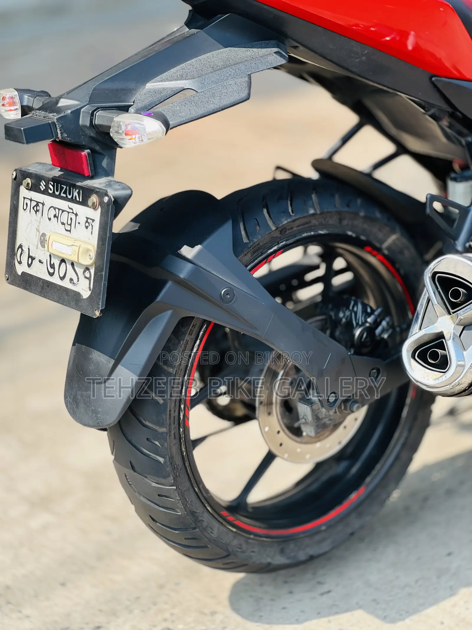 Suzuki Gixxer SF 2022 Red
