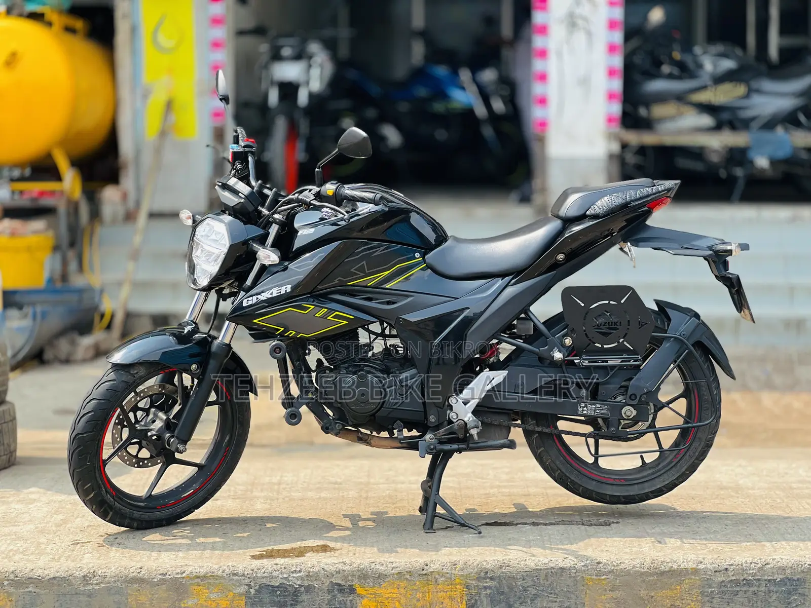 Suzuki Gixxer 2023 Black