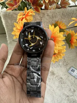 Stylish Black Metal Men's Watch - Unique Spinning Dial Design