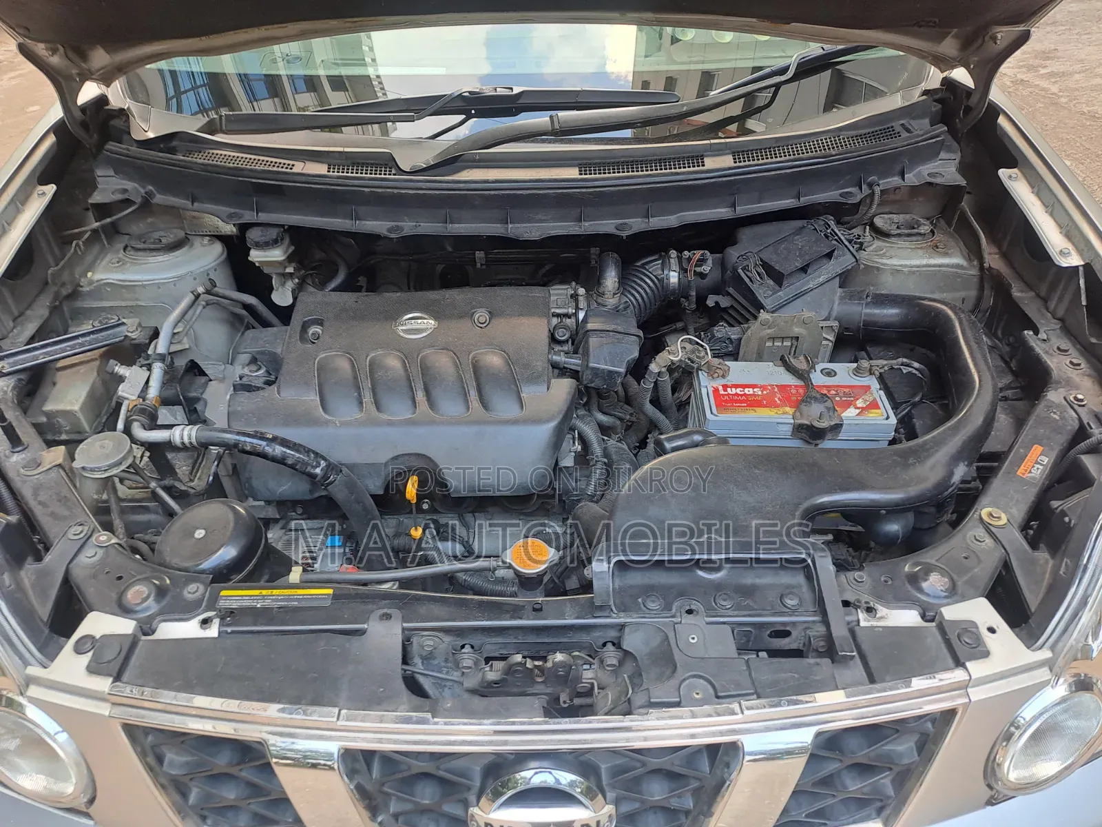 Nissan X-Trail 2.5 Petrol 4 Wheel Drive SE 2012 Silver