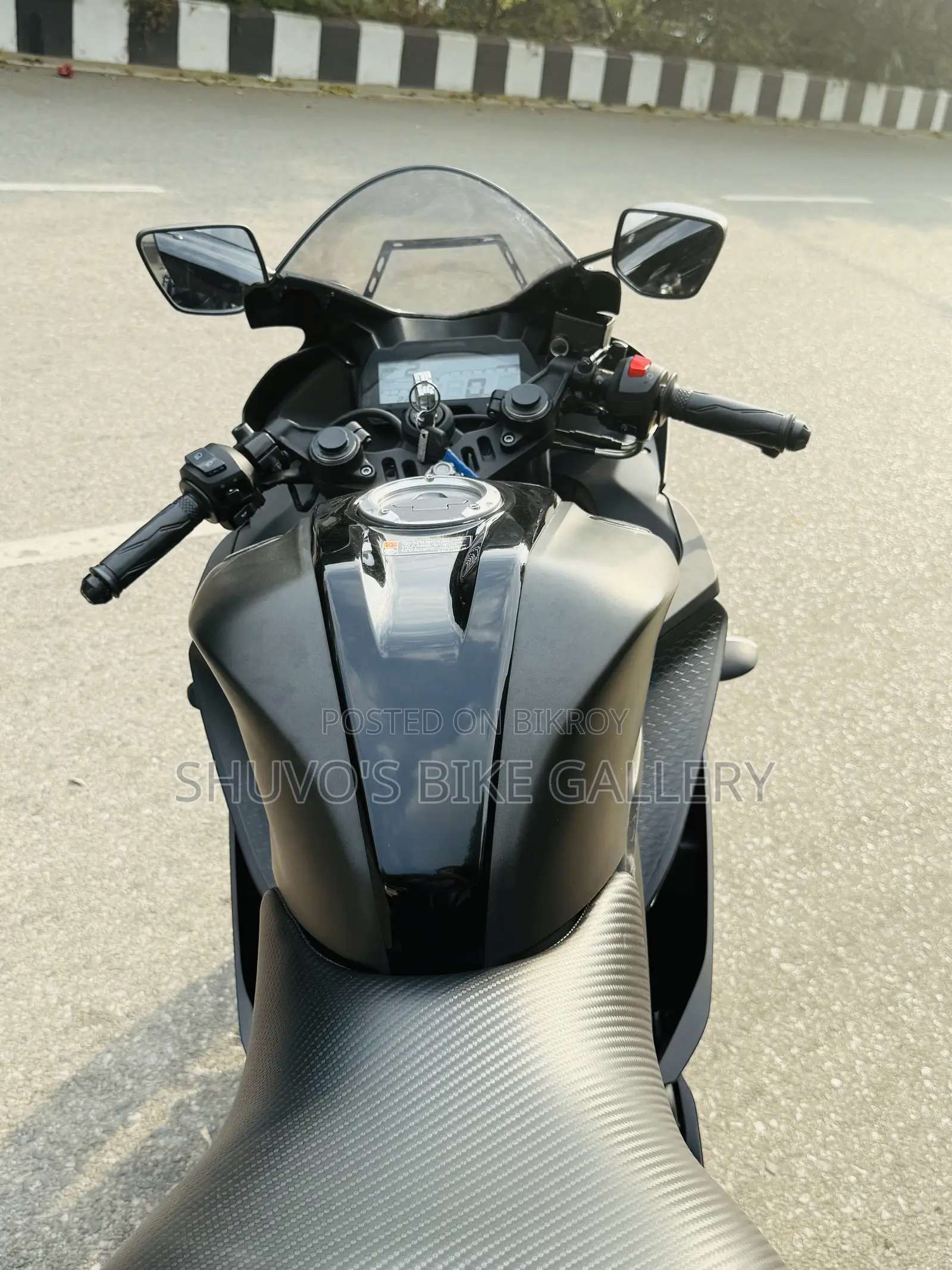 New Yamaha R15 V3 2025 Black