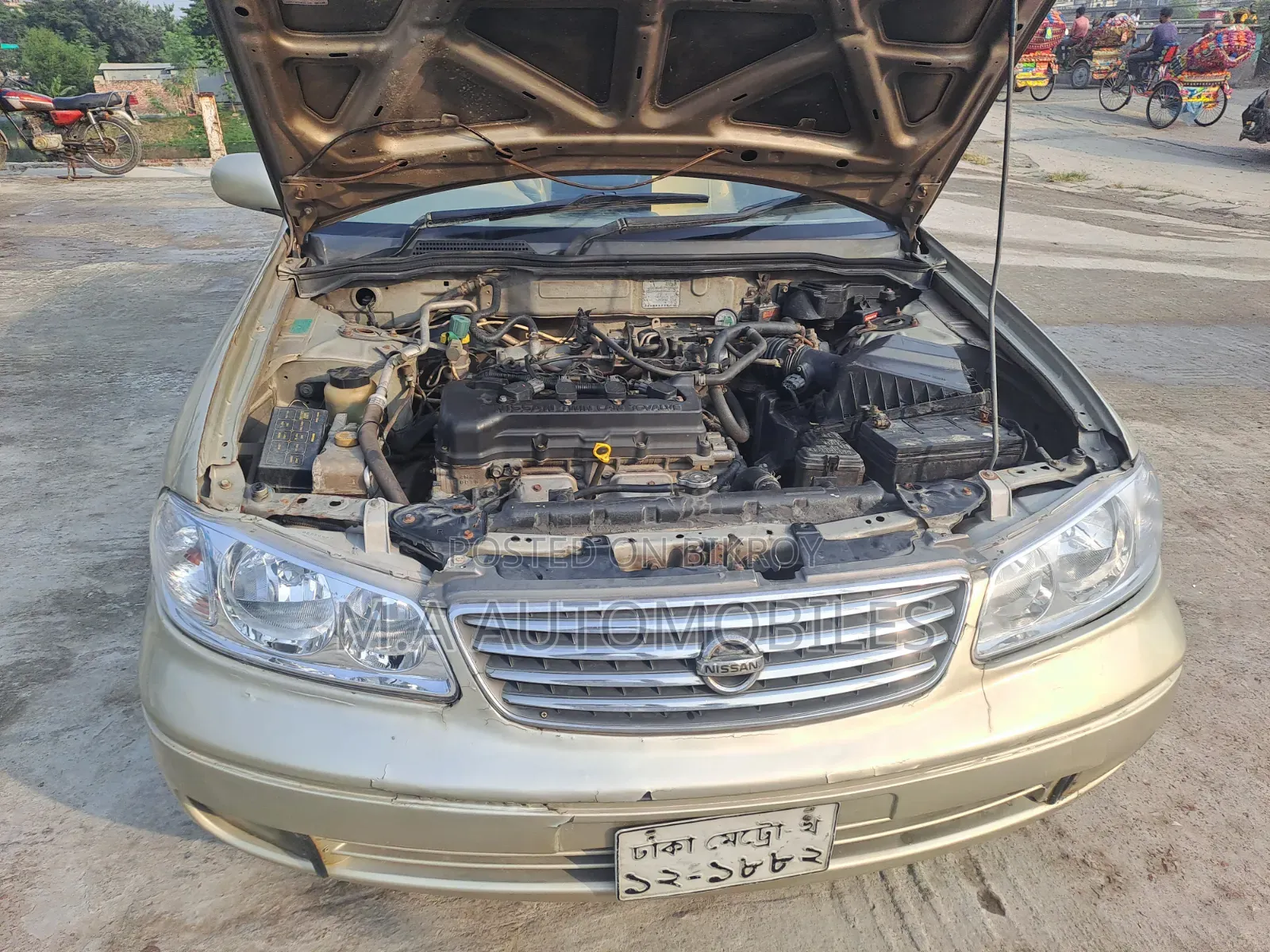 Nissan Sunny 2006 Gold