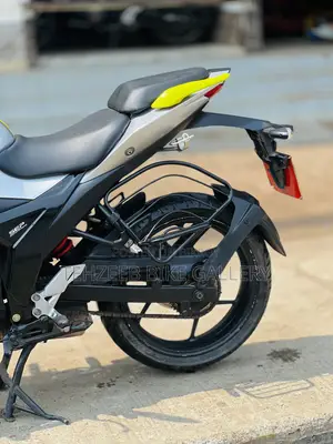 Suzuki Gixxer 2021 Silver