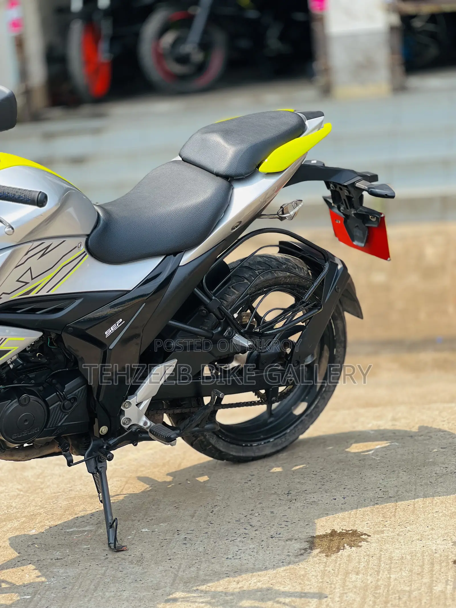 Suzuki Gixxer 2021 Silver