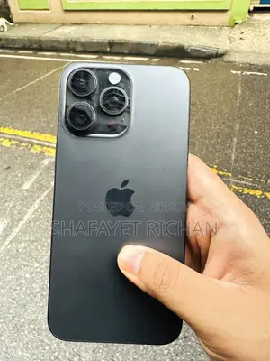 অ্যাপল আইফোন ১৫ প্রো ম্যাক্স ২৫৬ জিবি ব্ল্যাক