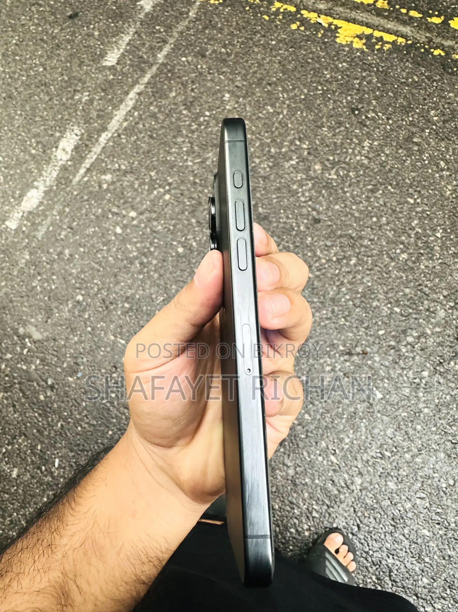 অ্যাপল আইফোন ১৫ প্রো ম্যাক্স ২৫৬ জিবি ব্ল্যাক