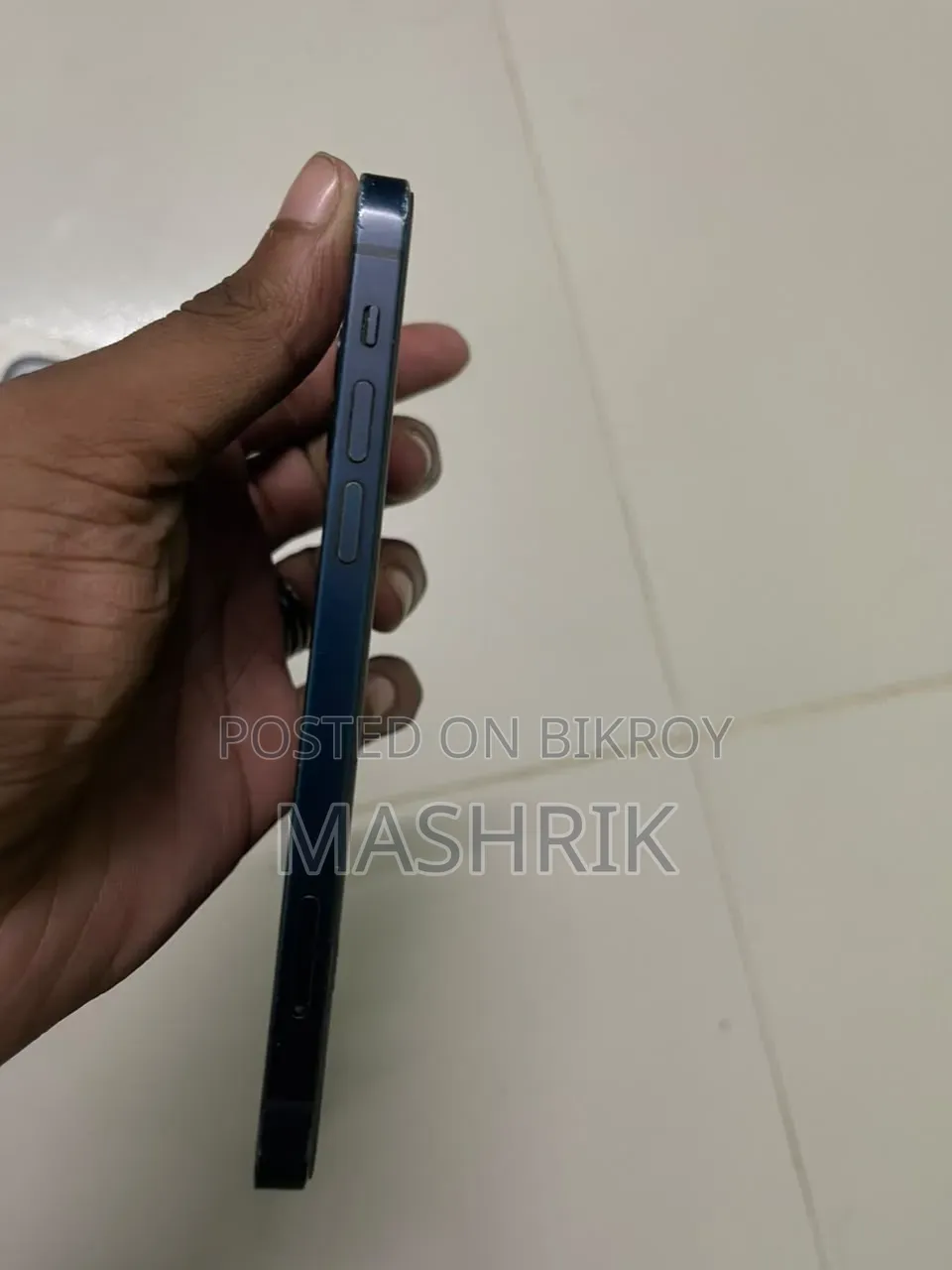 Apple iPhone 12 64 GB Black