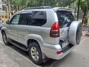 টয়োটা ল্যান্ড ক্রুজার প্রাডো ২০০৮ সিলভার