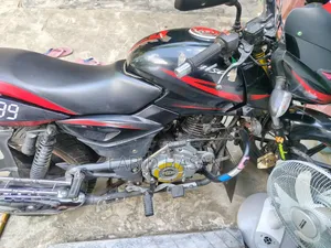 Bajaj Pulsar 150 2018