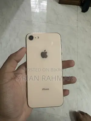 Apple iPhone 8 64 GB Gold