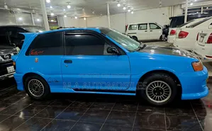 টয়োটা স্টারলেট ১৯৯১ নীল